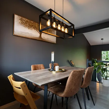 Delikat Og Moderne Daire